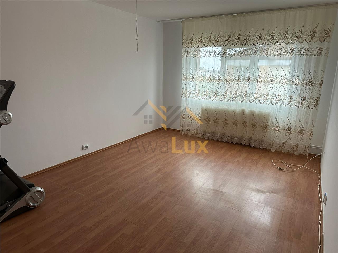 Apartament de vanzare in Hotvon